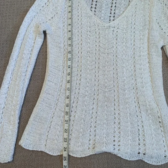 Knit sweater - Picture 2 of 3